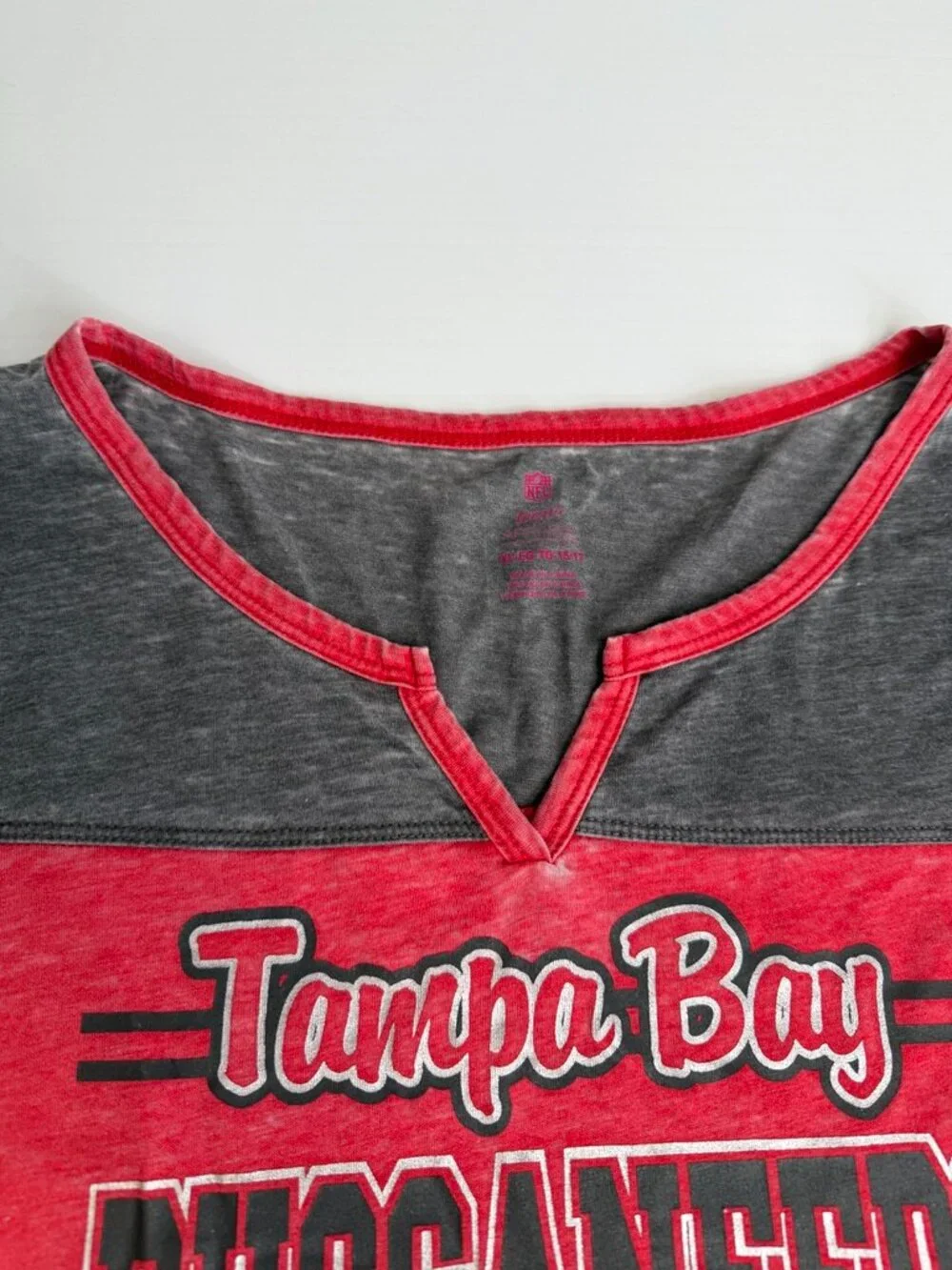 Tampa Bay Buccaneers Shirt Girl Extra Large Teen Spell Out Flag Party Run Gym Ex